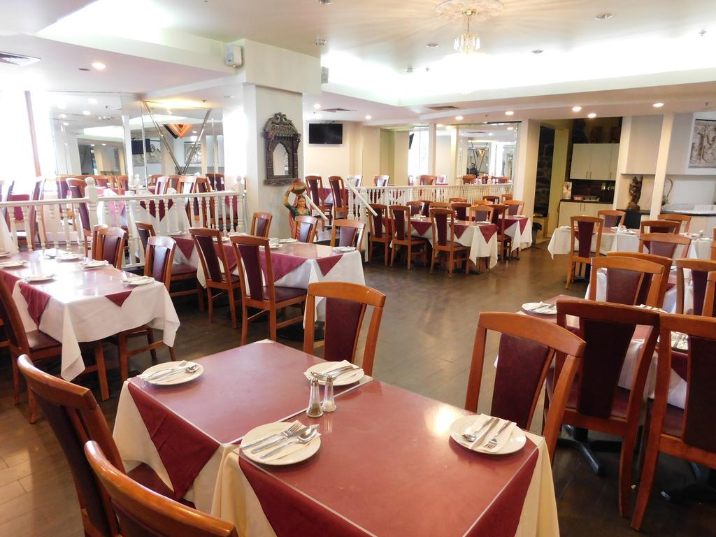 Hotel A2K Montreal Ngoại thất bức ảnh
